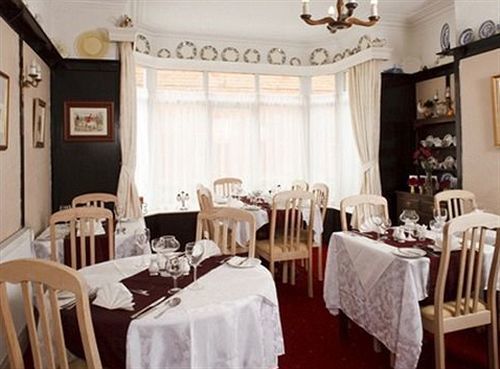 The Broadfield Bed & Breakfast Бридлингтън Екстериор снимка